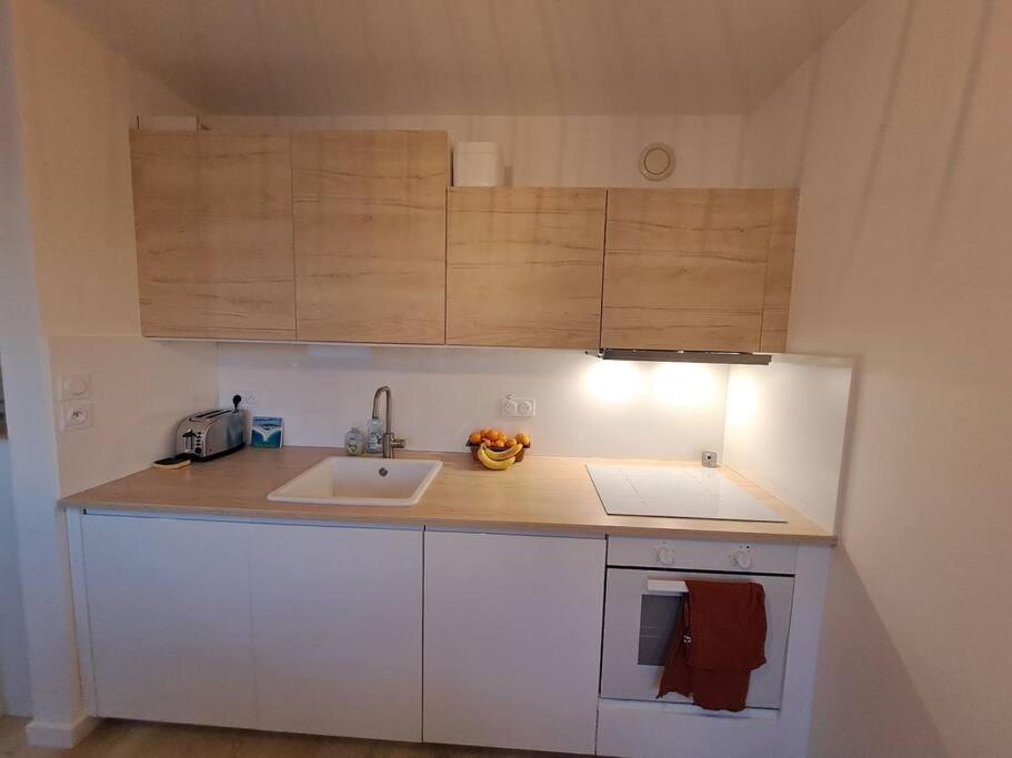 Renovated Flat With Loggia - Gare Part-dieu 5min Apartamento *